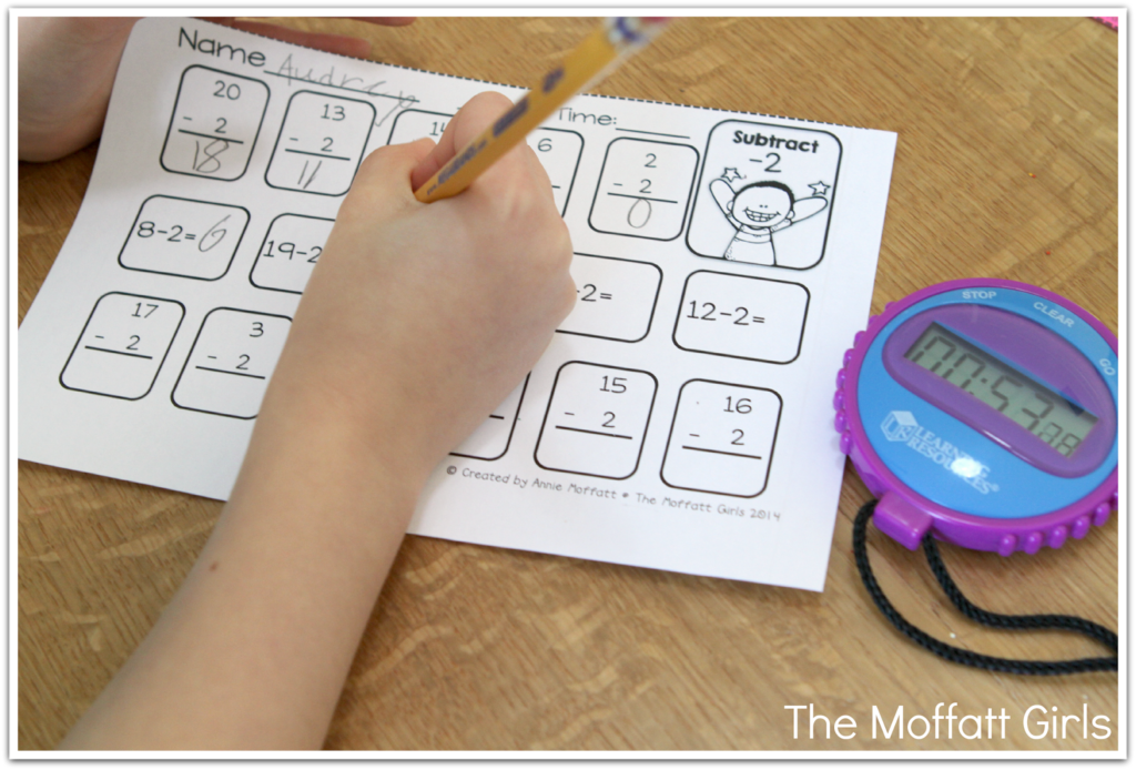 This Interactive Math NO PREP Packet is FILLED with FUN and interactive ways to master math facts (subtraction) up to 20 for Kindergarten and 1st Grade!