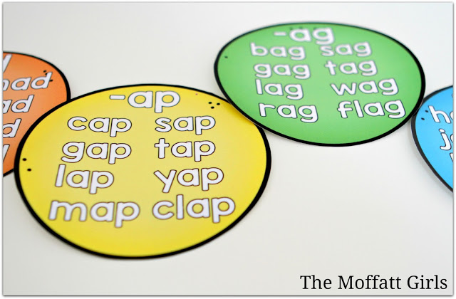 This Word Family Caterpillar is a GREAT way to teach CVC word families to beginning and struggling readers. Decorate the room as students learn each word family!