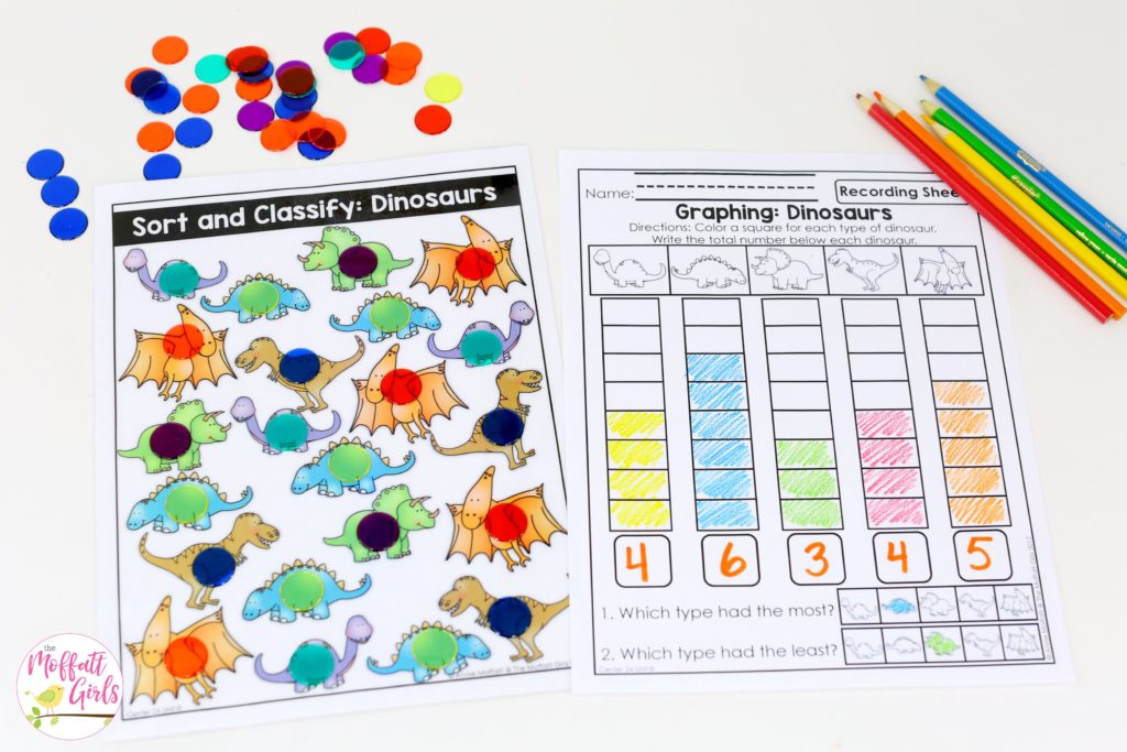 Sort and Classify- Dinosaurs: This fun Kindergarten Math activity helps students measure items and analyze data in a hands-on way!